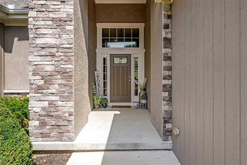 12527 S Hastings St, Olathe, KS 66061