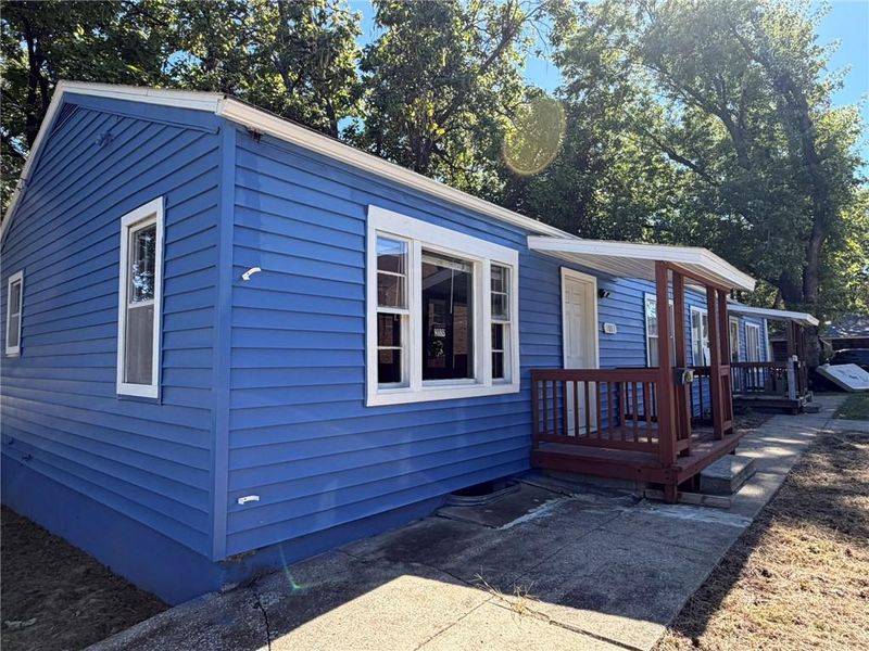 1003-1005 W College St, Independence, MO 64050