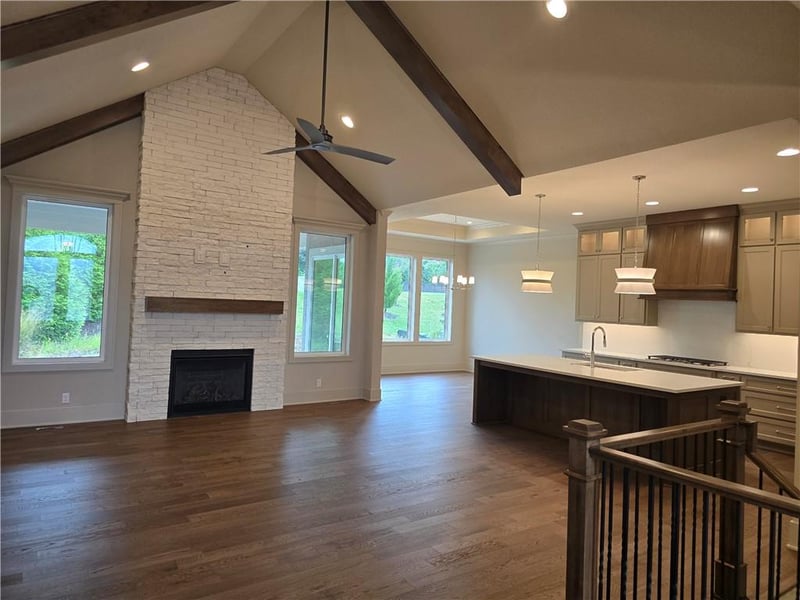 10301 W 151 Pl, Overland Park, KS 66221