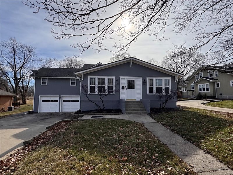 503 SE 3rd St, Lee's Summit, MO MO