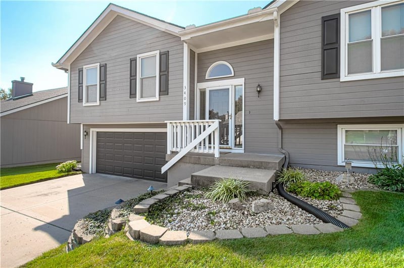 3409 NW 85th St, Kansas City, MO 64154