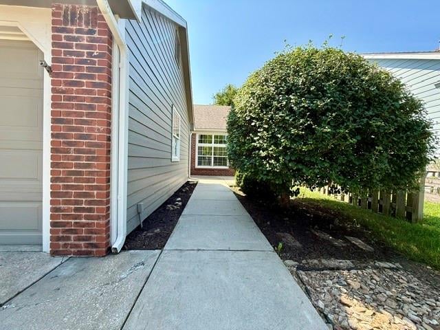 4711 Hearthside Dr, Lawrence, KS 66049
