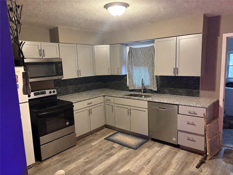 205 N Mahaffie St, Olathe, KS 66061