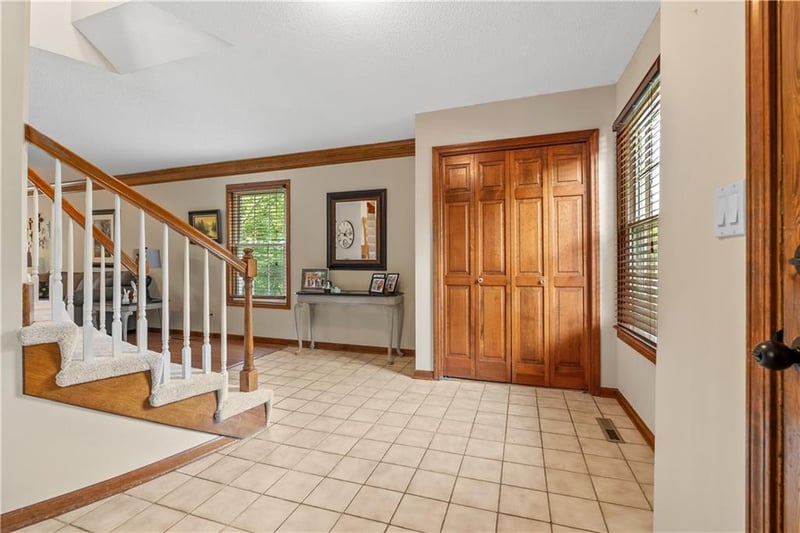 3907 73rd St, Kansas City, MO 64151