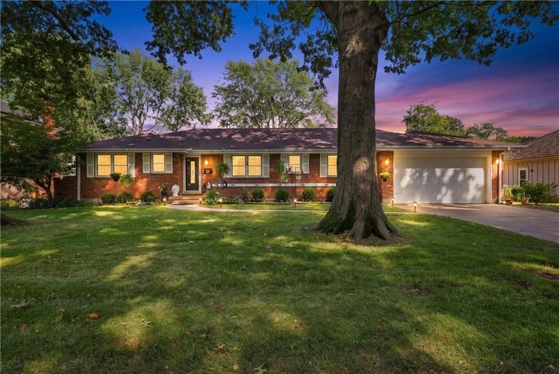 5207 Spring Ave, Kansas City, MO 64133