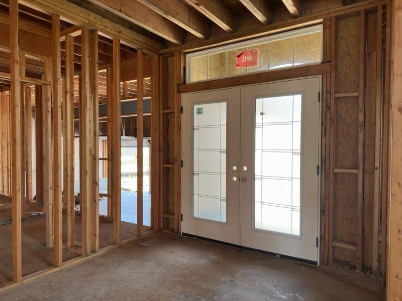 17424 Parkhill St, Overland Park, KS 66221