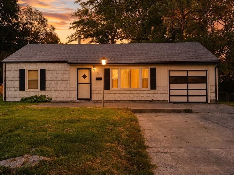 505 NE 67th Ter, Gladstone, MO 64118