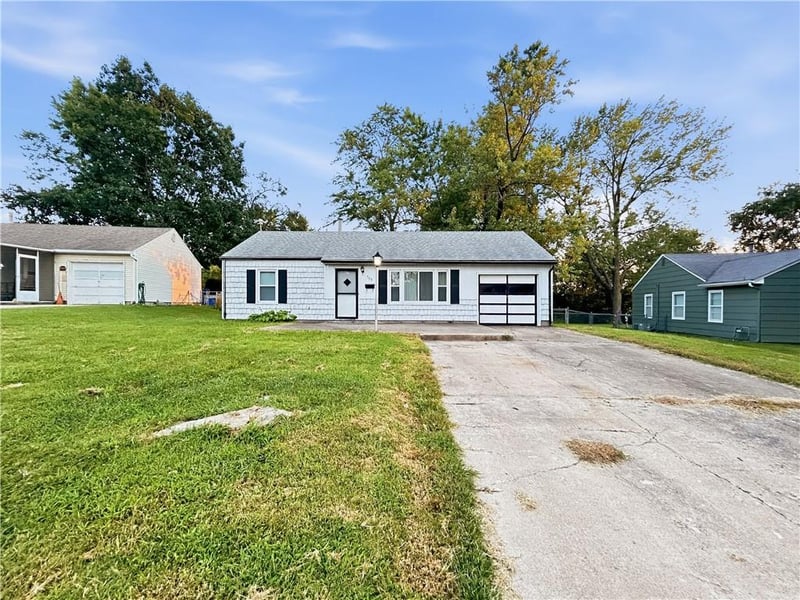 505 NE 67th Ter, Gladstone, MO 64118