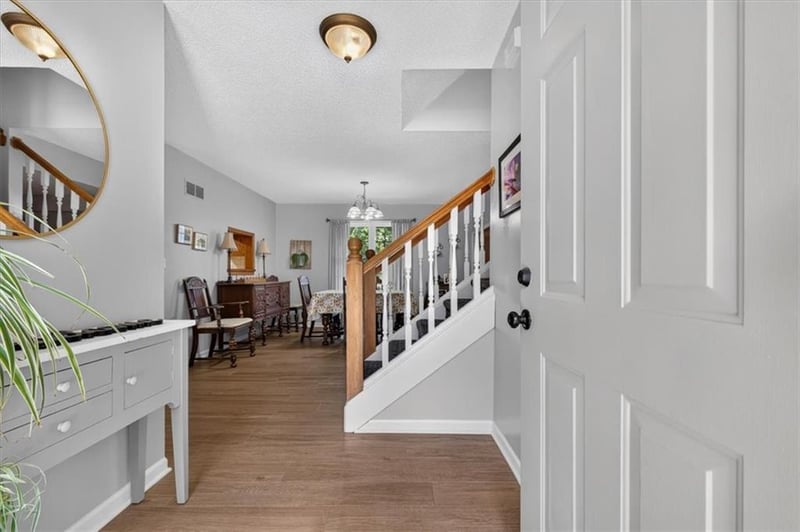 15738 W 148th Ter, Olathe, KS 66062