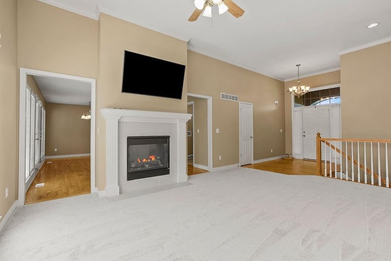 20383 W 199th Ter, Spring Hill, KS 66083