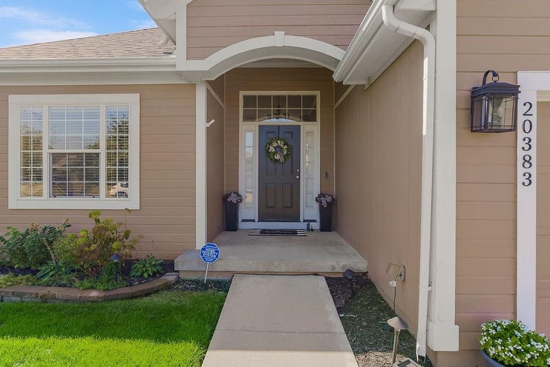 20383 W 199th Ter, Spring Hill, KS 66083