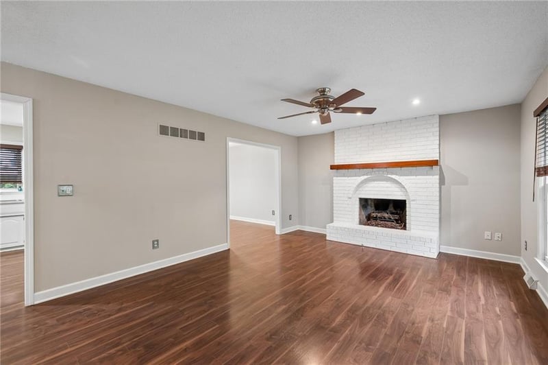 7317 NW 77th Ter, Kansas City, MO 64152