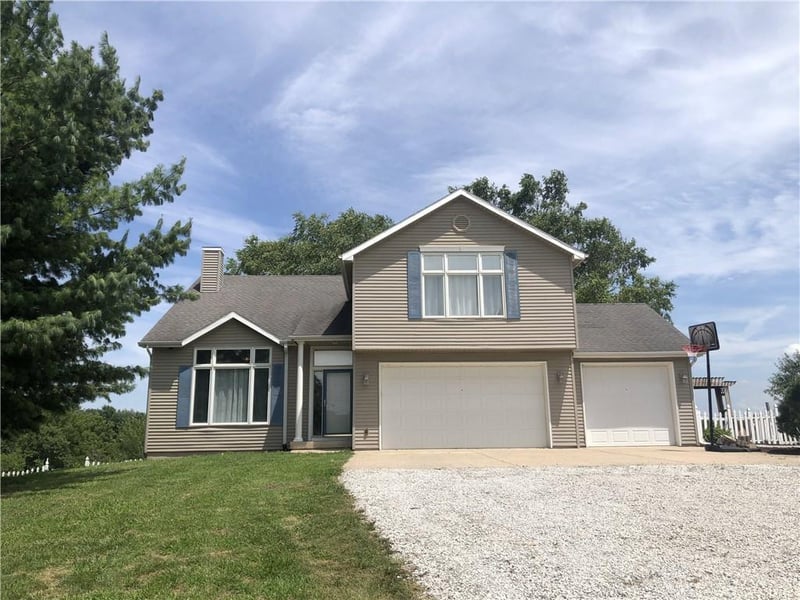 14113 Cameron Rd, Excelsior Springs, MO 64024