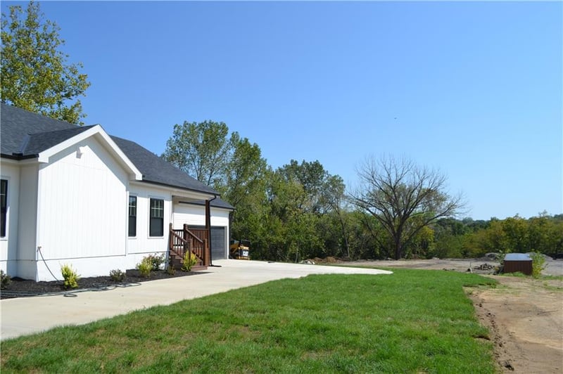 1619 N 55th St, Kansas City, KS 66102