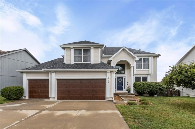 9924 N Marsh Ave, Kansas City, MO 64157