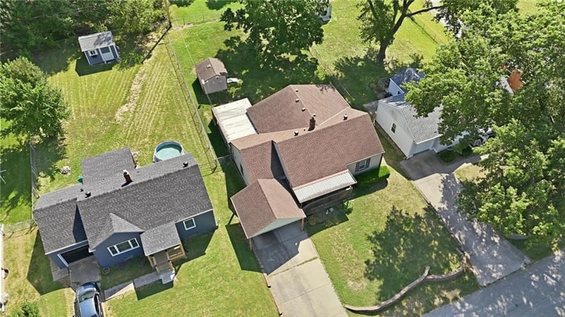 3129 Englewood Ter, Independence, MO 64052