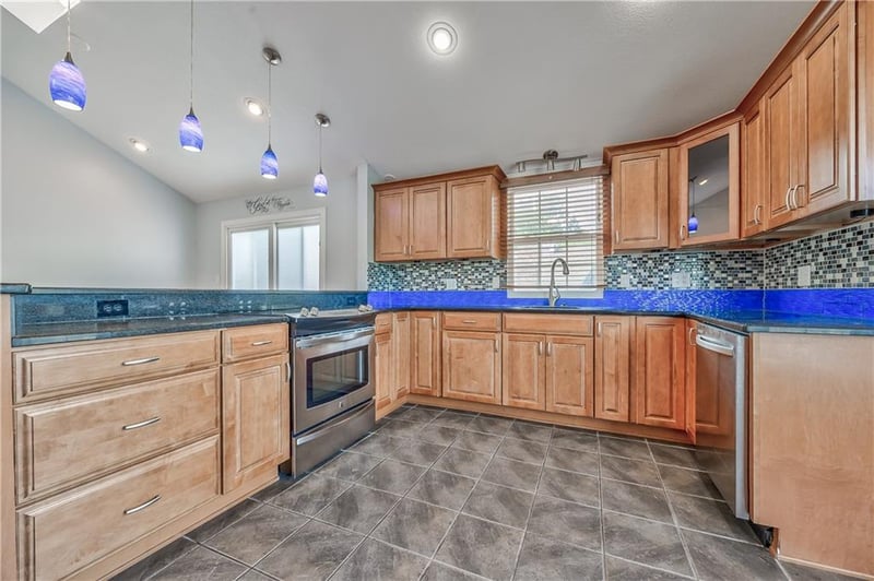 8016 Monrovia St, Lenexa, KS 66215