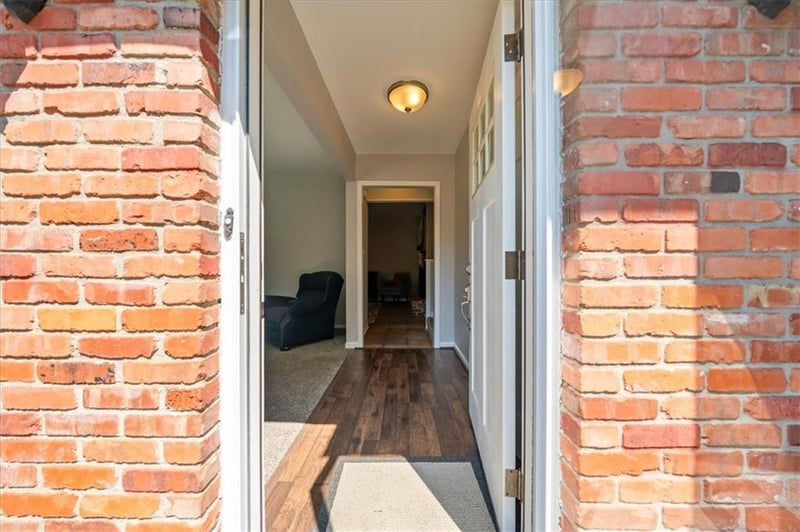 4206 E 105th Ter, Kansas City, MO 64137