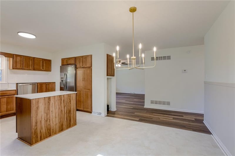 503 Cunningham St, Richmond, MO 64085