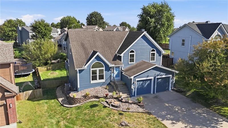 11307 N Jefferson St, Kansas City, MO 64155