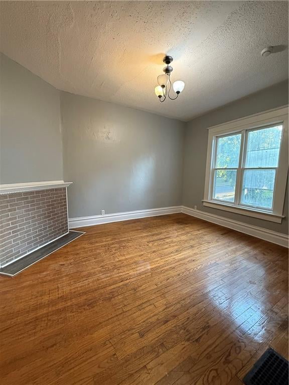 316 N 19th St, St Joseph, MO 64501