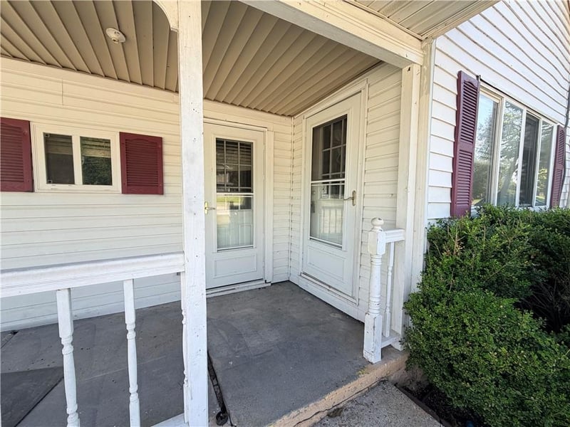 923 E Walnut St, Rich Hill, MO 64779