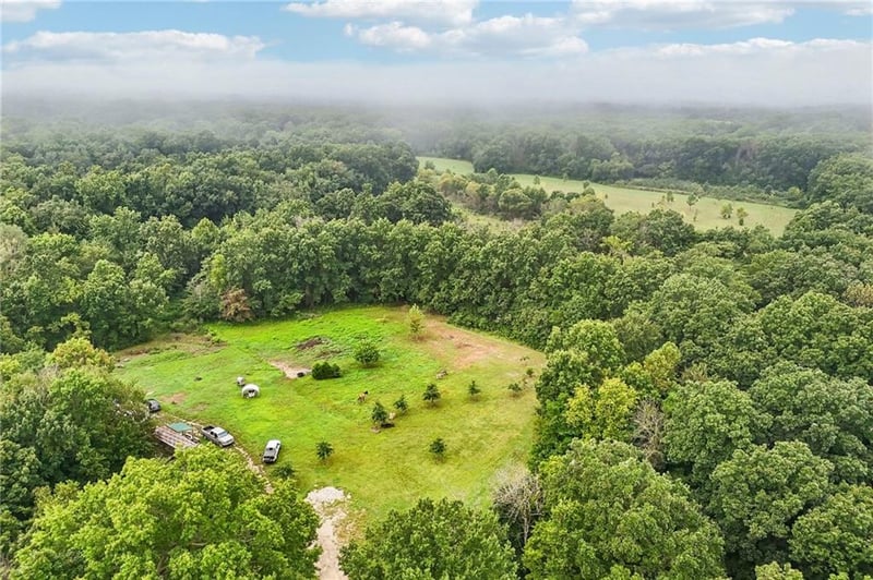 10204 Campbell Rd, Green Ridge, MO 65332