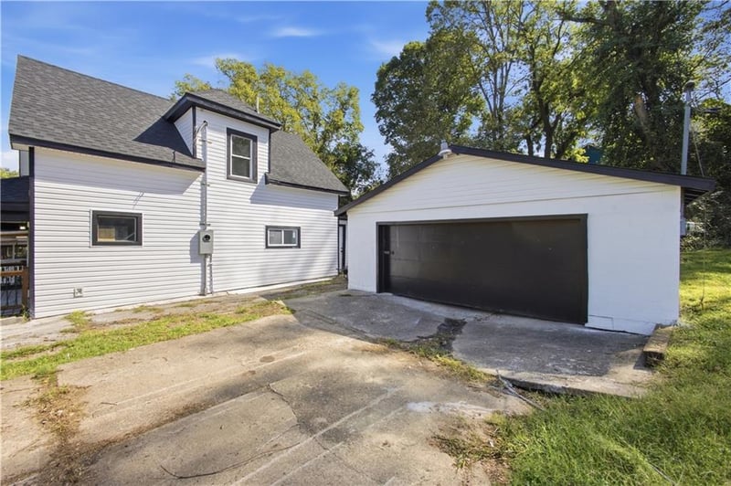 1333 Haskell Ave, Kansas City, KS 66104
