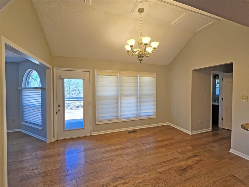 3605 SW Meyer Blvd, Blue Springs, MO 64015