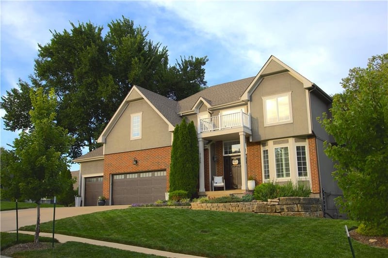 21310 W 81st Pl, Lenexa, KS 66220