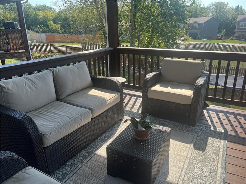 213 NE Hannah Ct, Grain Valley, MO 64029