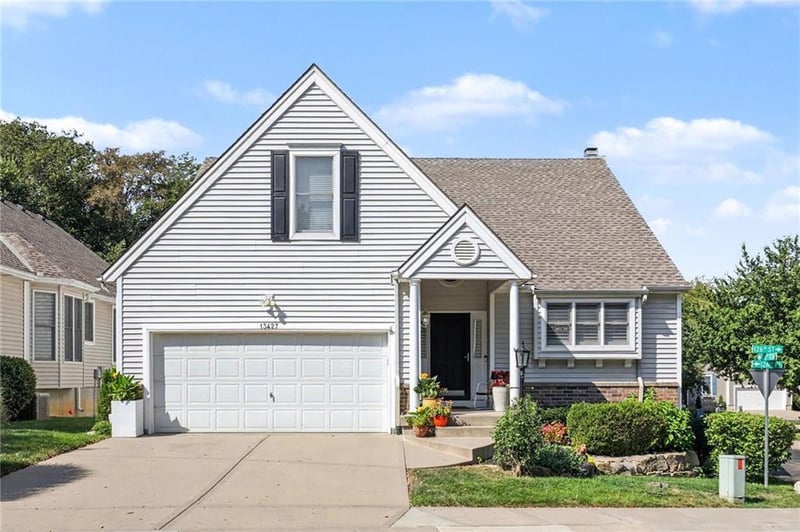 13427 W 126th Pl, Overland Park, KS 66213