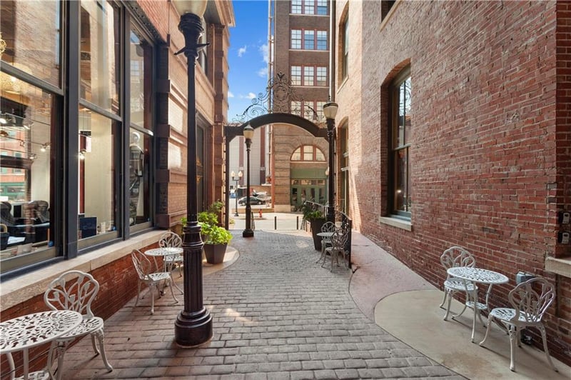 308 W 8th St #507, Kansas City, MO 64105