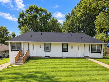 5002-5004 N Topping Ave, Kansas City, MO 64119
