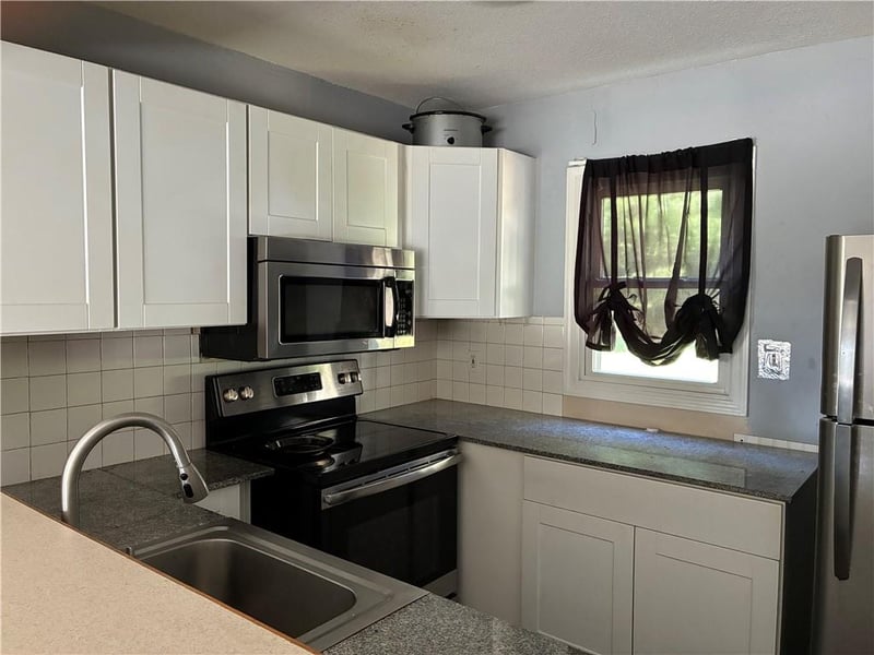 616 N Westwood Ct, Independence, MO 64050