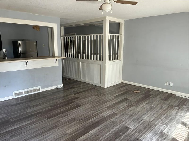616 N Westwood Ct, Independence, MO 64050