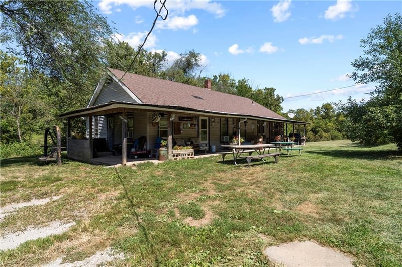 20215 258th Rd, Atchison, KS 66002