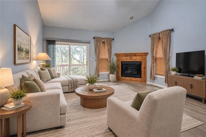 1516 NW Primrose Ln, Blue Springs, MO 64015