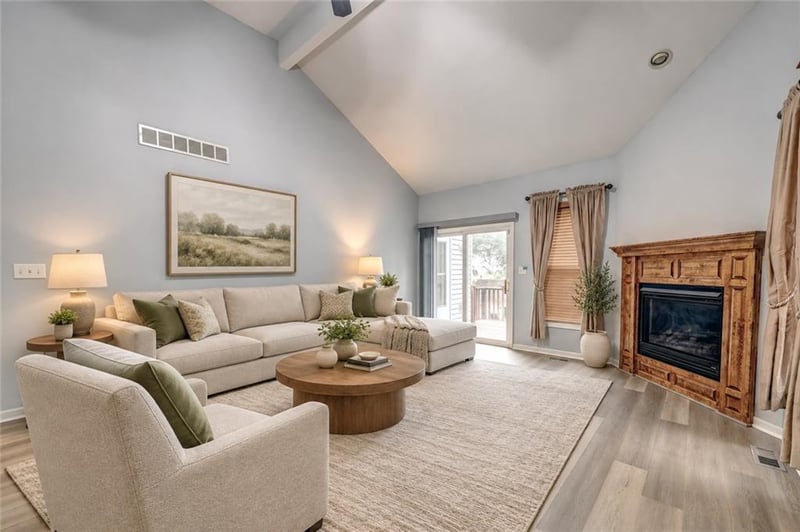 1516 NW Primrose Ln, Blue Springs, MO 64015