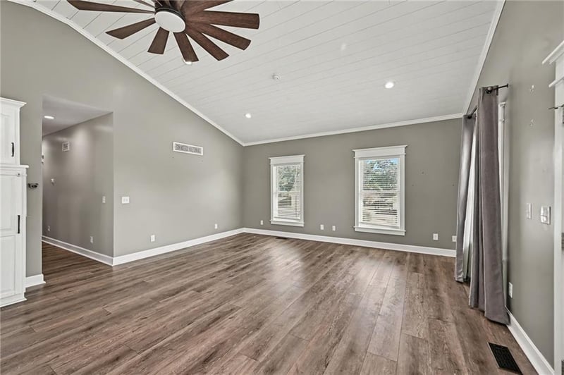 100 S 2nd St, King City, MO 64463