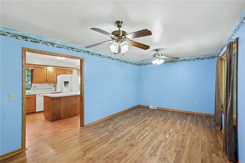 16614 S Hadsell Rd, Pleasant Hill, MO 64080
