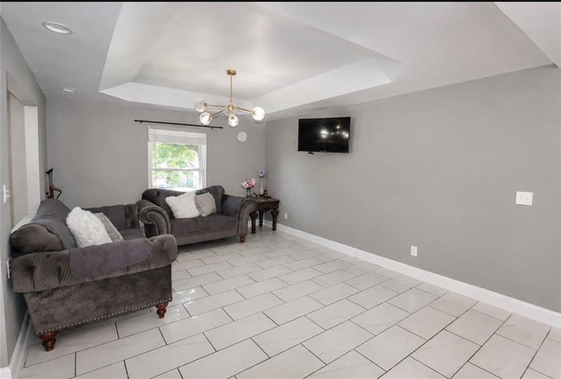 5420 Locust Ave, Kansas City, KS 66106