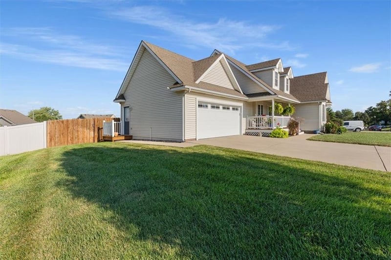 414 Foxglove St, Excelsior Springs, MO 64024