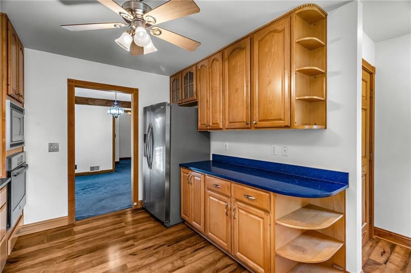 5530 N Spruce Ave, Kansas City, MO 64119