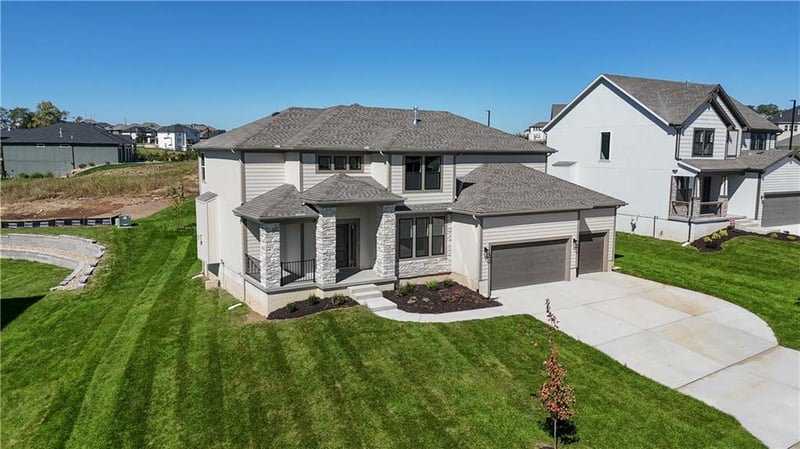 6104 Barth Rd, Shawnee, KS 66226