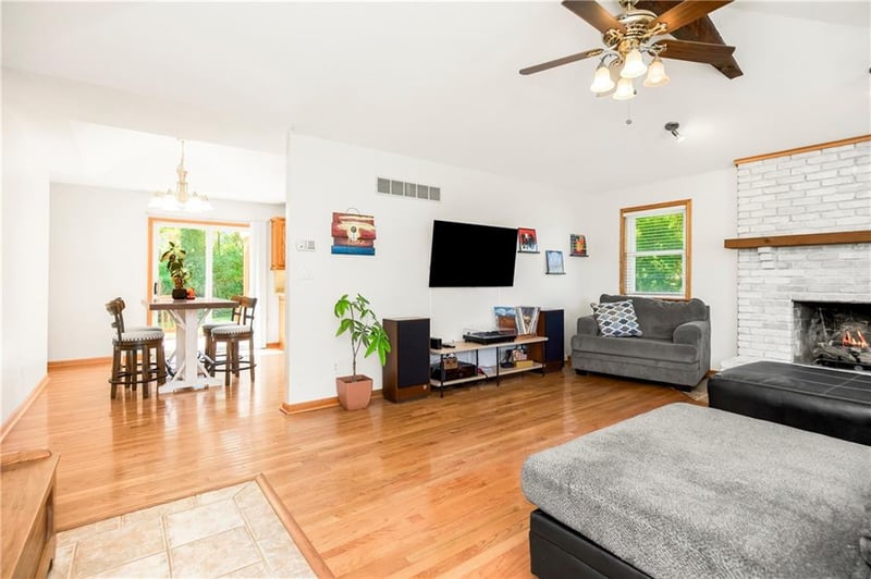 1019 NE 112th Ter, Kansas City, MO 64155