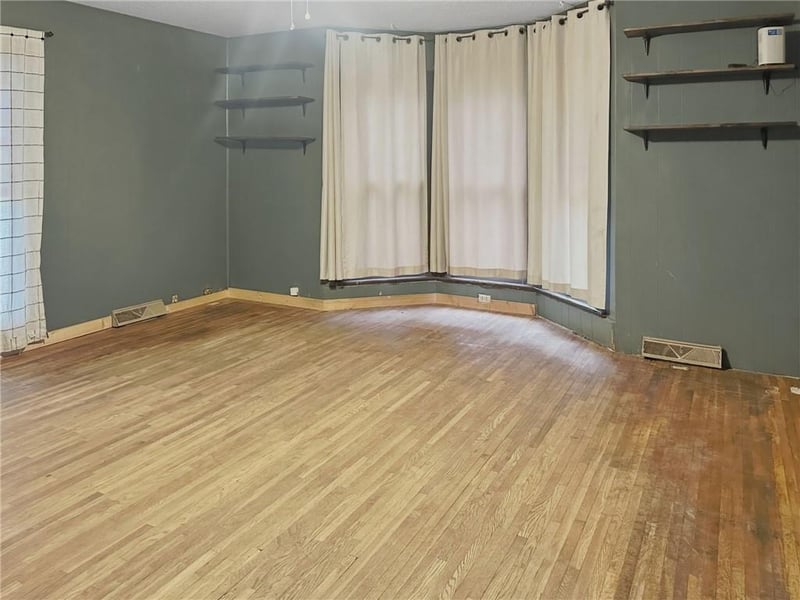 1138 Elm St, Chillicothe, MO 64601