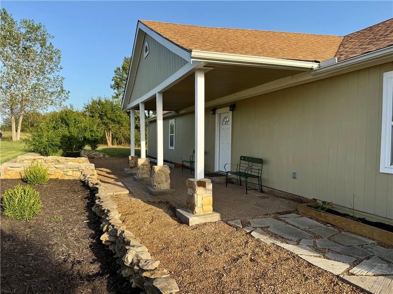 19812 S Stanley Rd, Quenemo, KS 66528