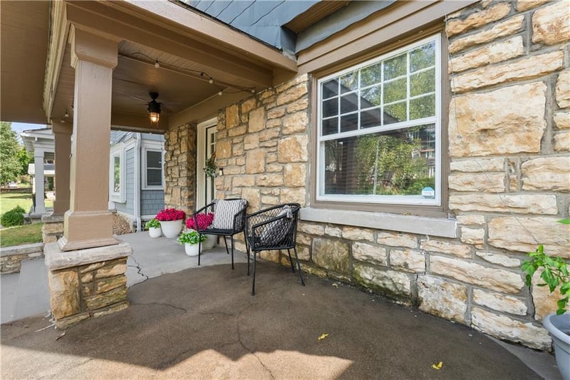 4235 Harrison St, Kansas City, MO 64110