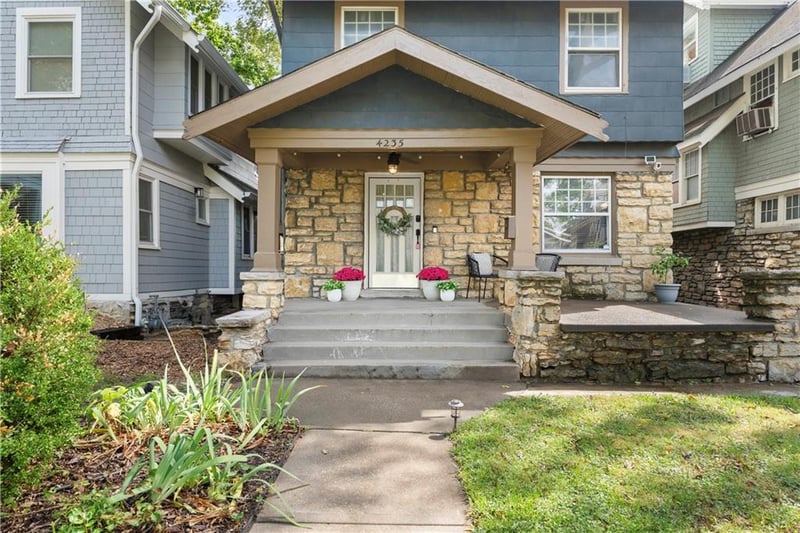 4235 Harrison St, Kansas City, MO 64110